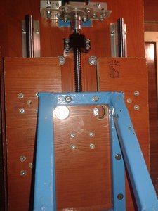 Ось Z на колонне (3526 просмотров) <a class='original' href='./download/file.php?id=79905&mode=view' target=_blank>Загрузить оригинал (1.81 МБ)</a>