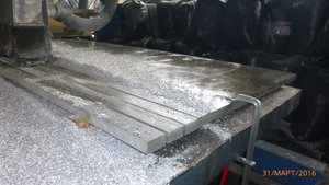 Нарезаем на полосы, параллельность и одинаковость ±0,1мм. (10571 просмотр) <a class='original' href='./download/file.php?id=80634&mode=view' target=_blank>Загрузить оригинал (4.93 МБ)</a>