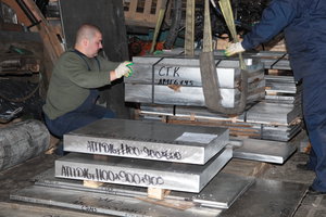 Плиты АМГ6 =45мм и Д16Т =100мм (10532 просмотра) <a class='original' href='./download/file.php?id=80702&mode=view' target=_blank>Загрузить оригинал (6.49 МБ)</a>