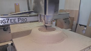 Станок для обработки моделей и крупных деталей из алюминиевых сплавов (4679 просмотров) <a class='original' href='./download/file.php?id=81611&mode=view' target=_blank>Загрузить оригинал (3.76 МБ)</a>