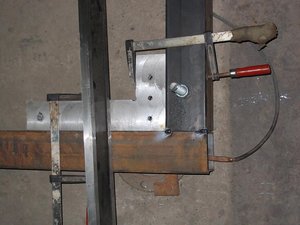 Сварка углов.JPG (10833 просмотра) <a class='original' href='./download/file.php?id=8216&mode=view' target=_blank>Загрузить оригинал (86.48 КБ)</a>