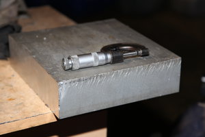 На спиле алюминия видны &quot;червоточины&quot; вдоль верхней кромки, а сопло &quot;снизу&quot; (3096 просмотров) <a class='original' href='./download/file.php?id=82365&mode=view' target=_blank>Загрузить оригинал (5.18 МБ)</a>