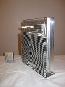 Тот же алюминий после фрезеровки.  Такие детали капризны.  Фото предоставил Александр Кулешов (4535 просмотров) <a class='original' href='./download/file.php?id=82473&mode=view' target=_blank>Загрузить оригинал (2.68 МБ)</a>