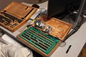 Фрезерованные детали из алюминия (из Д16Т) крупным планом (6391 просмотр) <a class='original' href='./download/file.php?id=82806&mode=view' target=_blank>Загрузить оригинал (6.31 МБ)</a>