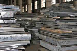 Используется растворитель, иначе писать под занавес негде. (10343 просмотра) <a class='original' href='./download/file.php?id=82992&mode=view' target=_blank>Загрузить оригинал (2.36 МБ)</a>