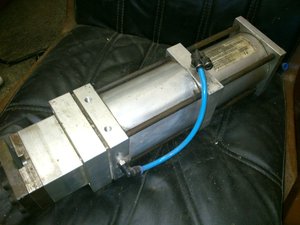 пневмогильотина (1273 просмотра) <a class='original' href='./download/file.php?id=83344&mode=view' target=_blank>Загрузить оригинал (1.5 МБ)</a>