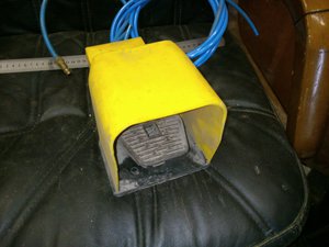 пневмогильотина (1273 просмотра) <a class='original' href='./download/file.php?id=83345&mode=view' target=_blank>Загрузить оригинал (1.52 МБ)</a>