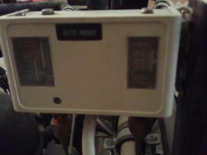 Не знаю что (3358 просмотров) <a class='original' href='./download/file.php?id=86583&mode=view' target=_blank>Загрузить оригинал (685.72 КБ)</a>