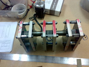 между ними будут валы.  пока их нет еще. это чтоб как то синхронизировать стороны (2434 просмотра) <a class='original' href='./download/file.php?id=8679&mode=view' target=_blank>Загрузить оригинал (574.86 КБ)</a>