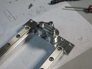 крепление роликов.jpg (6752 просмотра) <a class='original' href='./download/file.php?id=86859&mode=view' target=_blank>Загрузить оригинал (92.92 КБ)</a>