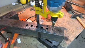 насверлил отверстий (3637 просмотров) <a class='original' href='./download/file.php?id=87907&mode=view' target=_blank>Загрузить оригинал (2.19 МБ)</a>