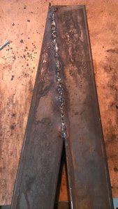 плюнул и заварил дыру намертво (3637 просмотров) <a class='original' href='./download/file.php?id=87912&mode=view' target=_blank>Загрузить оригинал (1.88 МБ)</a>