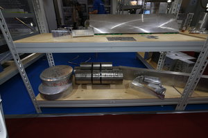 Сверху блестит &quot;горбушка&quot; от плиты =280мм, отрезанная к АРМИЯ-2015. За год чуть потускнела. (5455 просмотров) <a class='original' href='./download/file.php?id=90173&mode=view' target=_blank>Загрузить оригинал (8.16 МБ)</a>