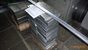 Сверху лежат  боковые кромки (9103 просмотра) <a class='original' href='./download/file.php?id=92021&mode=view' target=_blank>Загрузить оригинал (5.09 МБ)</a>