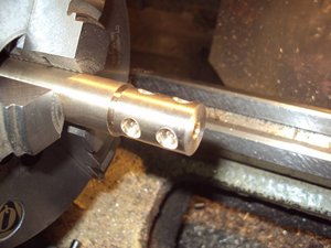 Заготовка муфы, бронзу использую т.к. лень возится со сталью. (11756 просмотров) <a class='original' href='./download/file.php?id=9267&mode=view' target=_blank>Загрузить оригинал (67.52 КБ)</a>