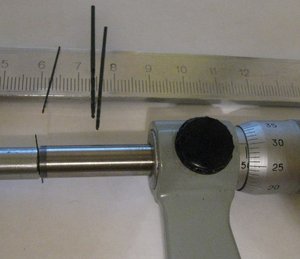 сверло диаметром 0.3мм из комплекта Proxxon (13167 просмотров) <a class='original' href='./download/file.php?id=9849&mode=view' target=_blank>Загрузить оригинал (362.35 КБ)</a>