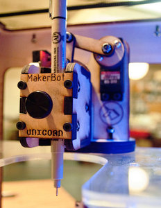 unicorn pen plotter.jpg (9947 просмотров) <a class='original' href='./download/file.php?id=985&mode=view' target=_blank>Загрузить оригинал (191.42 КБ)</a>