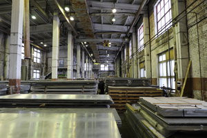 Фото склада с алюминиевым прокатом. (23271 просмотр) <a class='original' href='./download/file.php?id=98865&sid=1f661b91cd4f73ae22b88d3c7dcf2dc7&mode=view' target=_blank>Загрузить оригинал (8.59 МБ)</a>