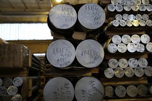 Так зранятся круги (прутки) алюминиевые (5338 просмотров) <a class='original' href='./download/file.php?id=98892&mode=view' target=_blank>Загрузить оригинал (8.71 МБ)</a>